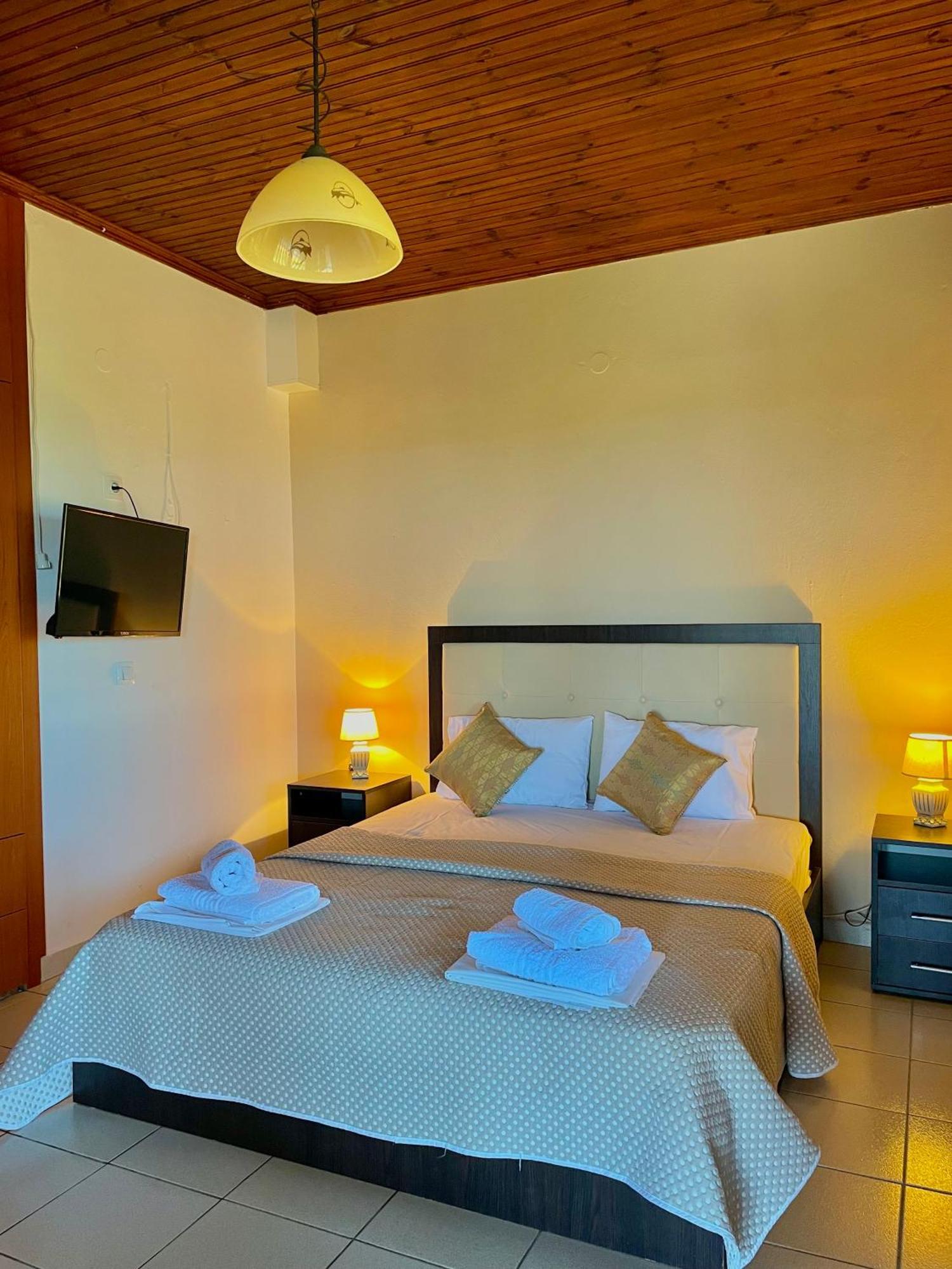Anna Dani Apartments Вурвуру Экстерьер фото