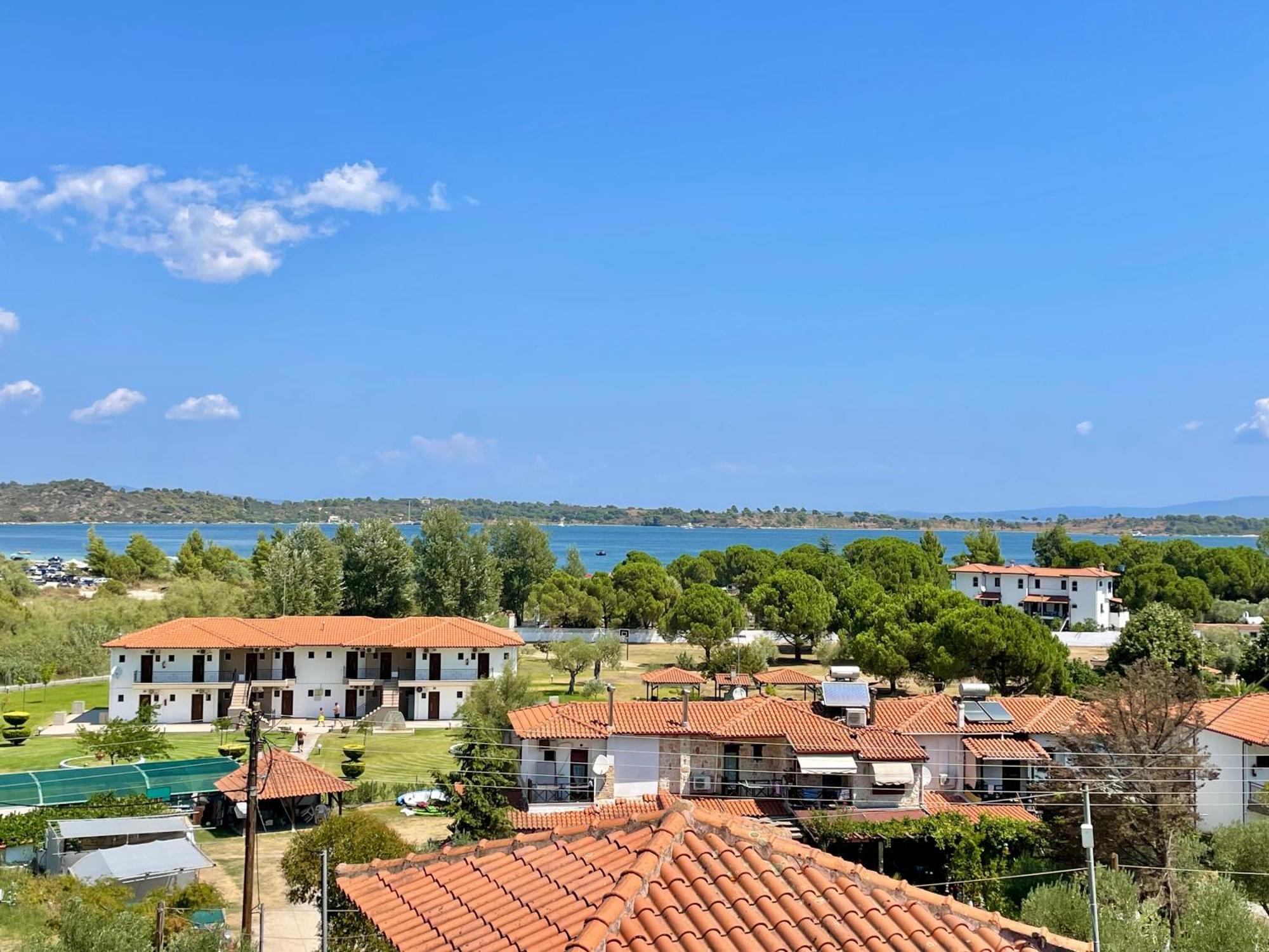Anna Dani Apartments Вурвуру Экстерьер фото