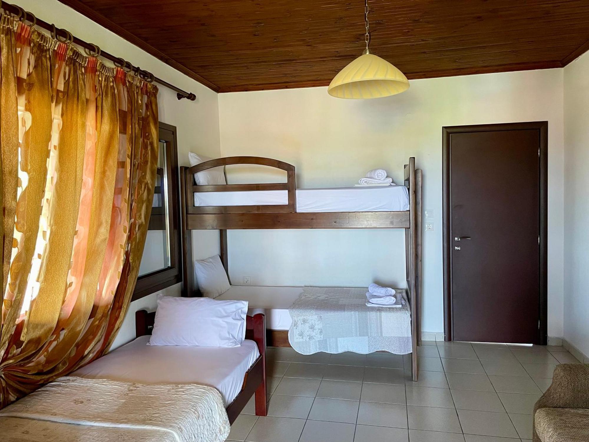 Anna Dani Apartments Вурвуру Экстерьер фото