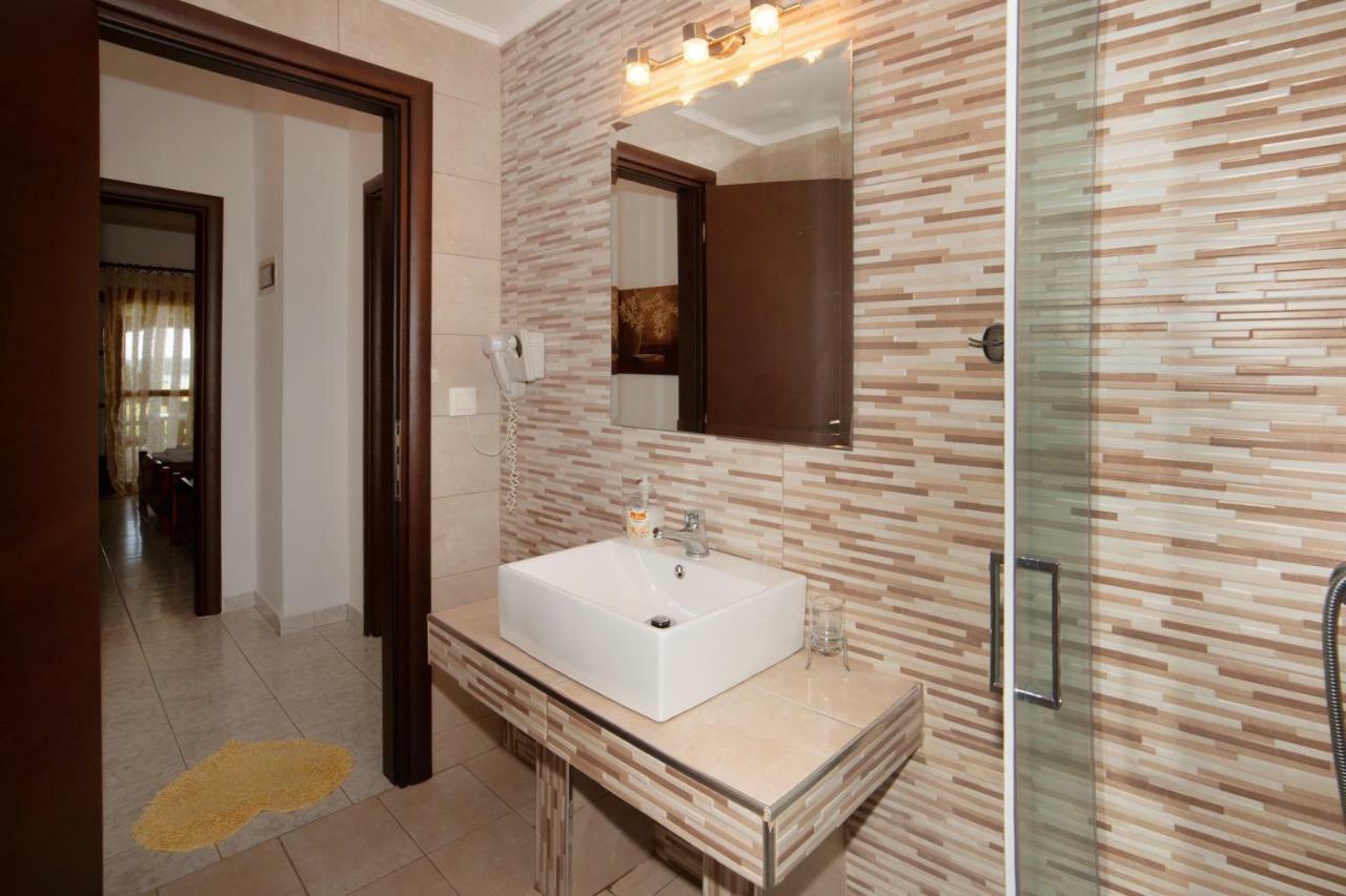 Anna Dani Apartments Вурвуру Экстерьер фото